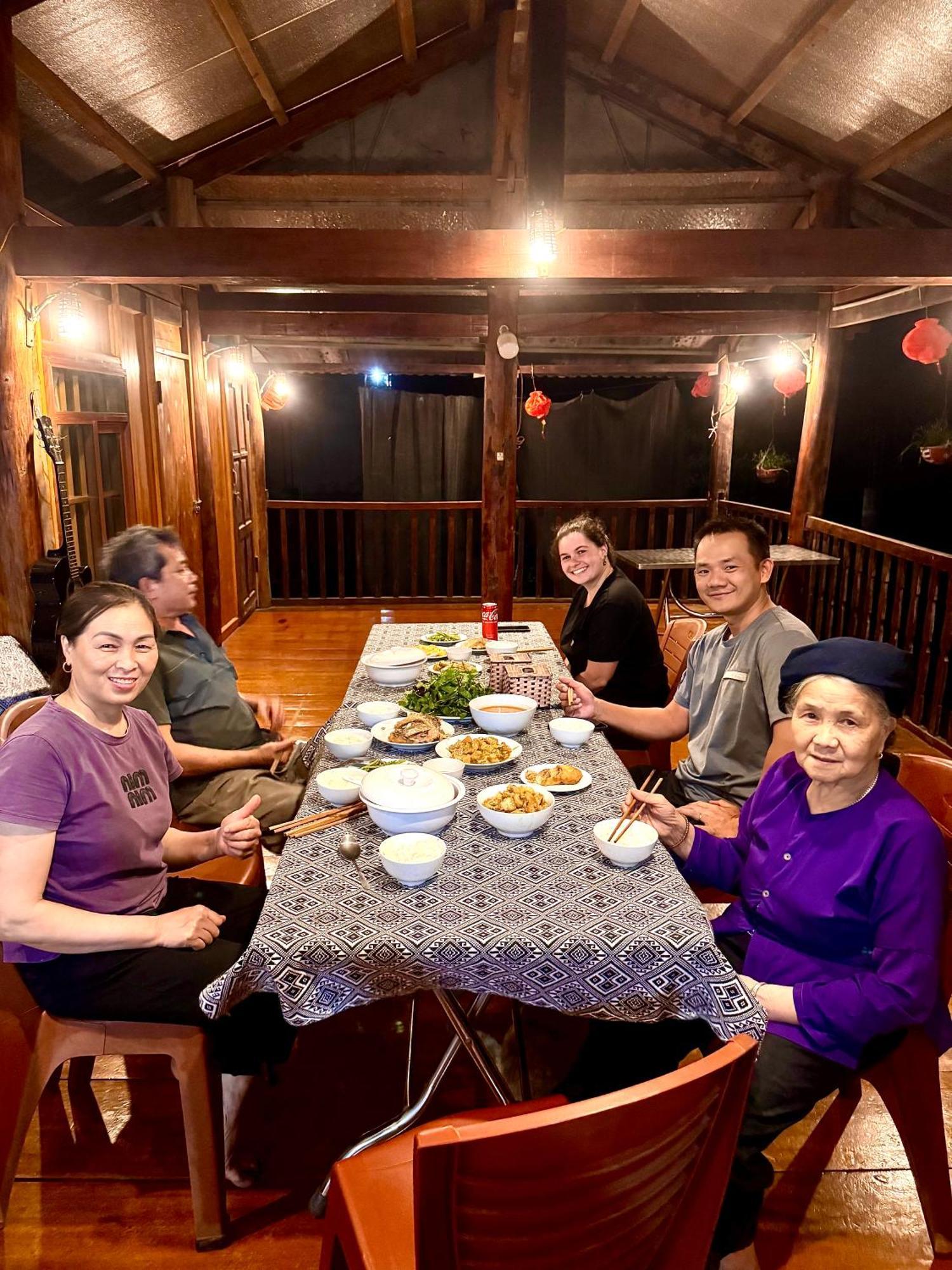 Ba Be lake-Huyen Hao Homestay Dış mekan fotoğraf